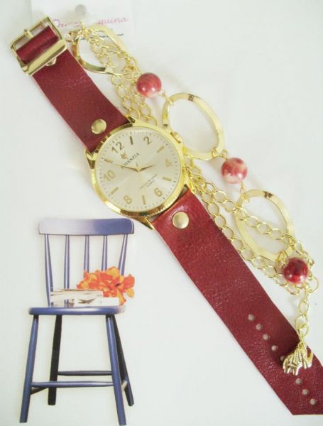 Relógio vermelho com Pulseira Elos